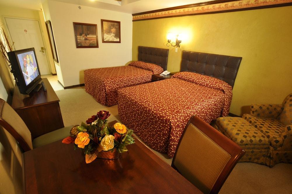 Hotel Maria Bonita Consulado Americano Сьюдад-Хуарес Экстерьер фото